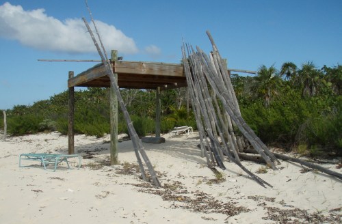 A staff housing unit nears completion on Blacktip Island’s west coast.